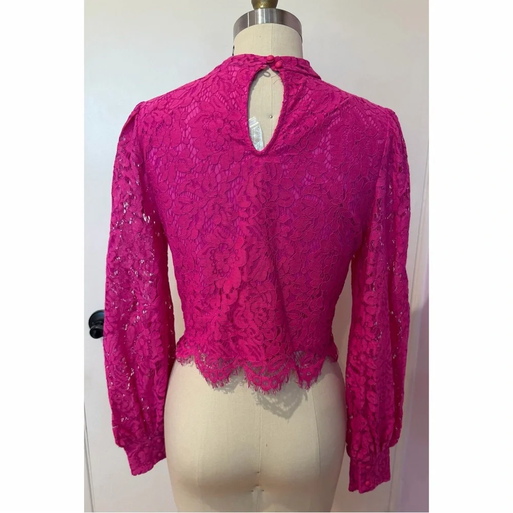 Flying Tomato Lace Top - Picture 2 of 3